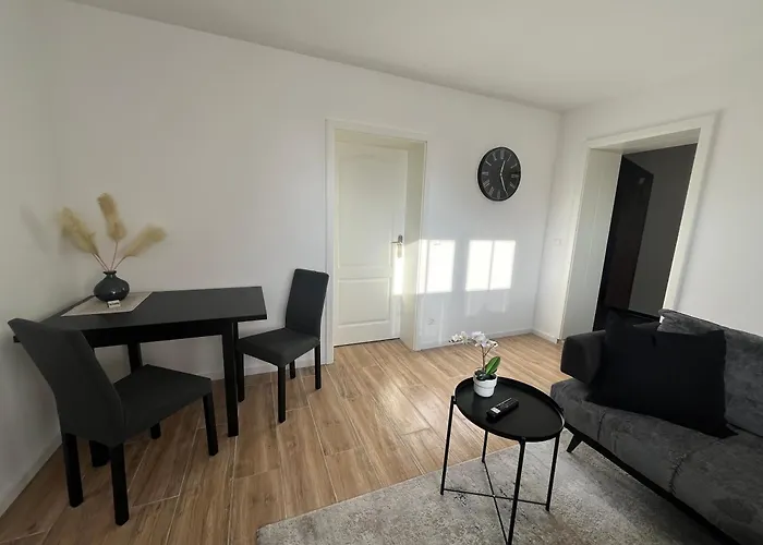 شقة Gutshof Von Gemuenden 2 برناو باي برلين